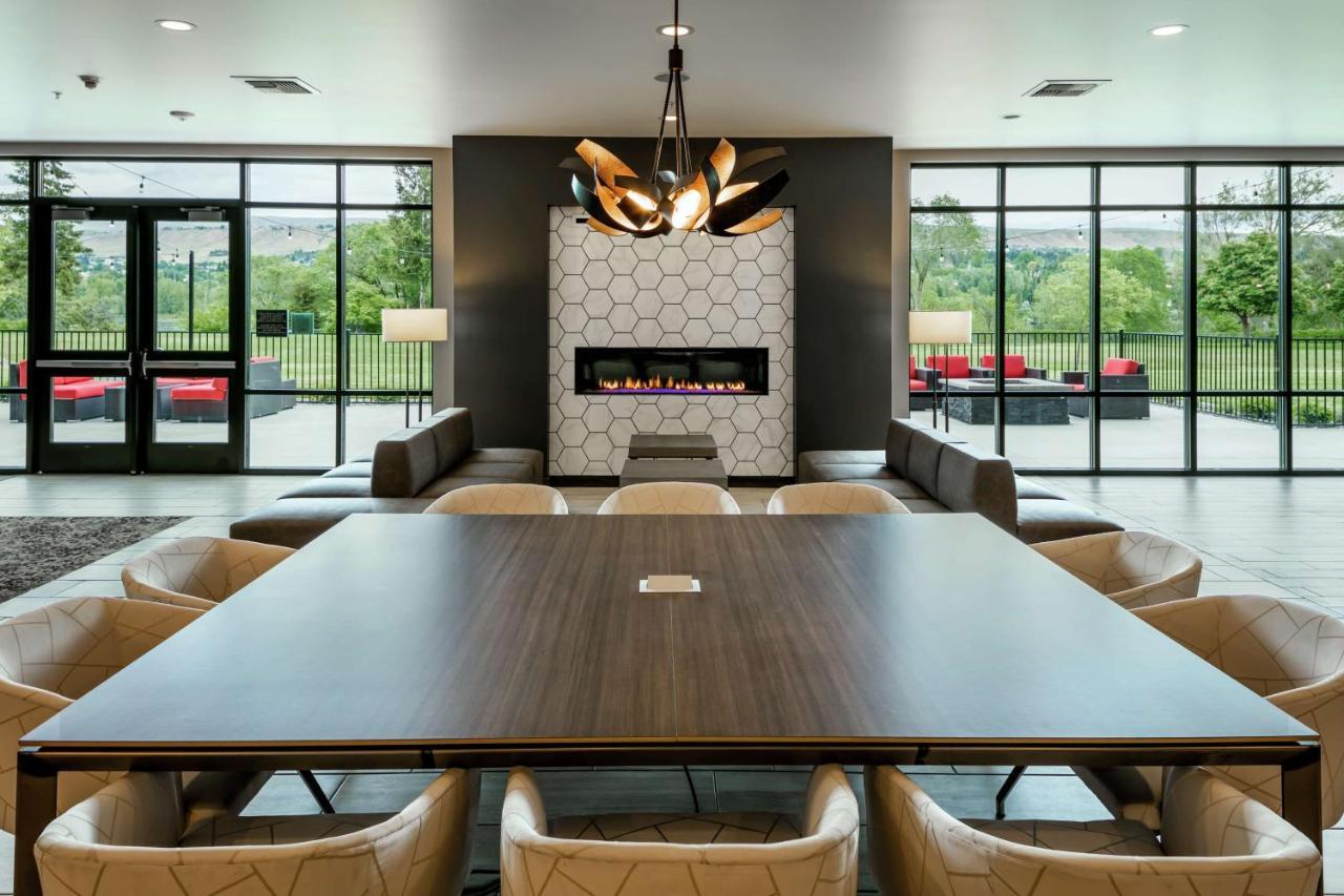 Hilton Garden Inn Wenatchee, Wa Экстерьер фото