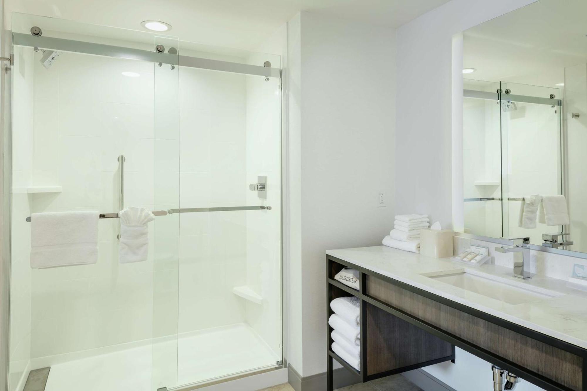 Hilton Garden Inn Wenatchee, Wa Экстерьер фото