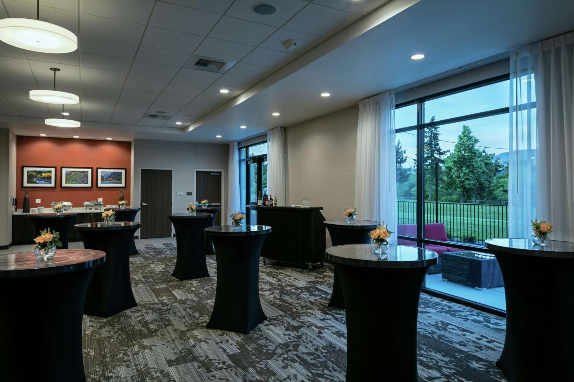 Hilton Garden Inn Wenatchee, Wa Экстерьер фото